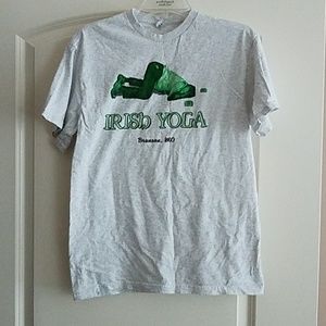 NWOT Irish Yoga tee, size M